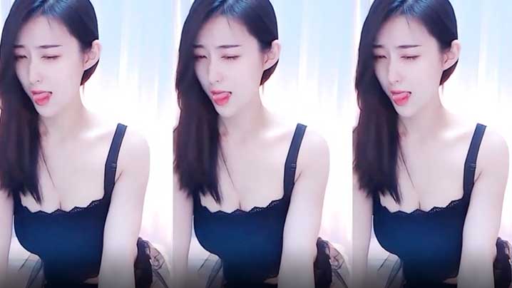 虎牙美女主播高颜值女主播虞一定制私拍.